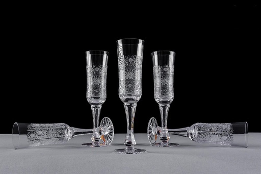 [23006010] طقم كاسات 6 قطع ديلان مايوركا حفر